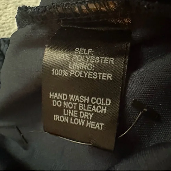 Lulu's Midnight Blue Floral Lace Mini Dress Size Medium - Picture 15 of 15